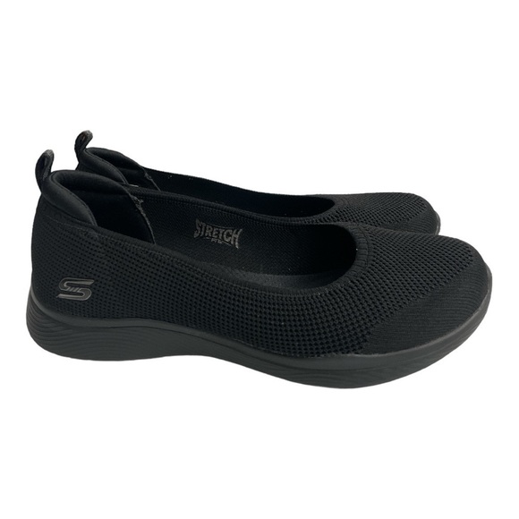 SKECHERS Women's Size 9.5
Wide Fit Air-Cooled Memory Foam Black Slippers 104134W - Picture 3 of 13